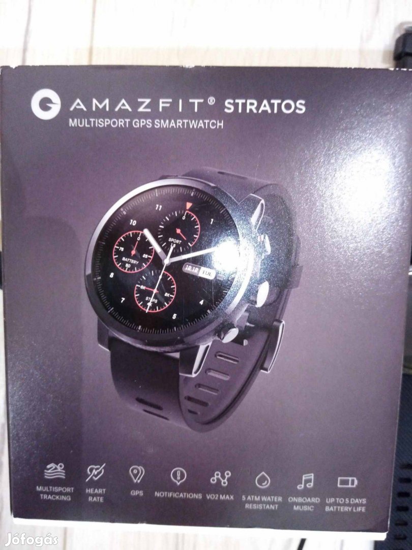 Xiaomi Amazfit Stratos okosóra dobozában, számlával