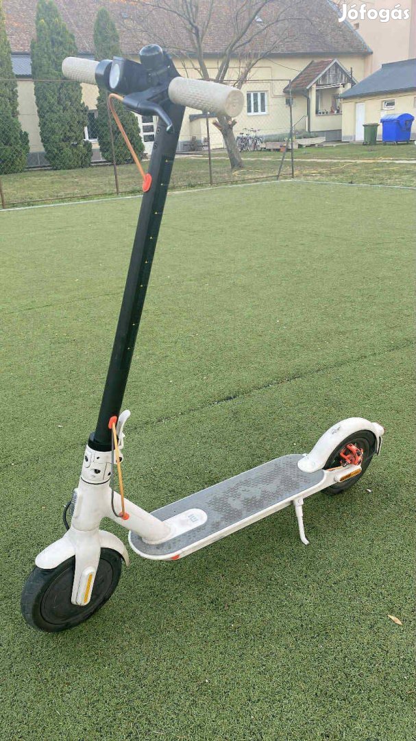 Xiaomi Electric Scooter 3 elektromos roller