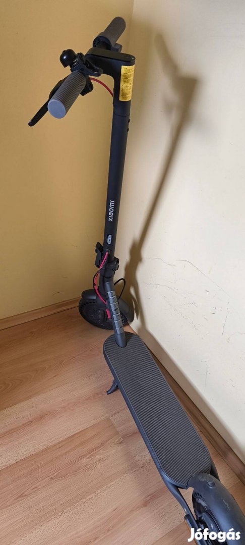 Xiaomi Elektromos roller cserélhető telefonra