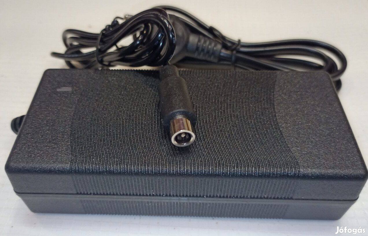 Xiaomi M365 Segway Ninebot Kick max 42V 2A töltő