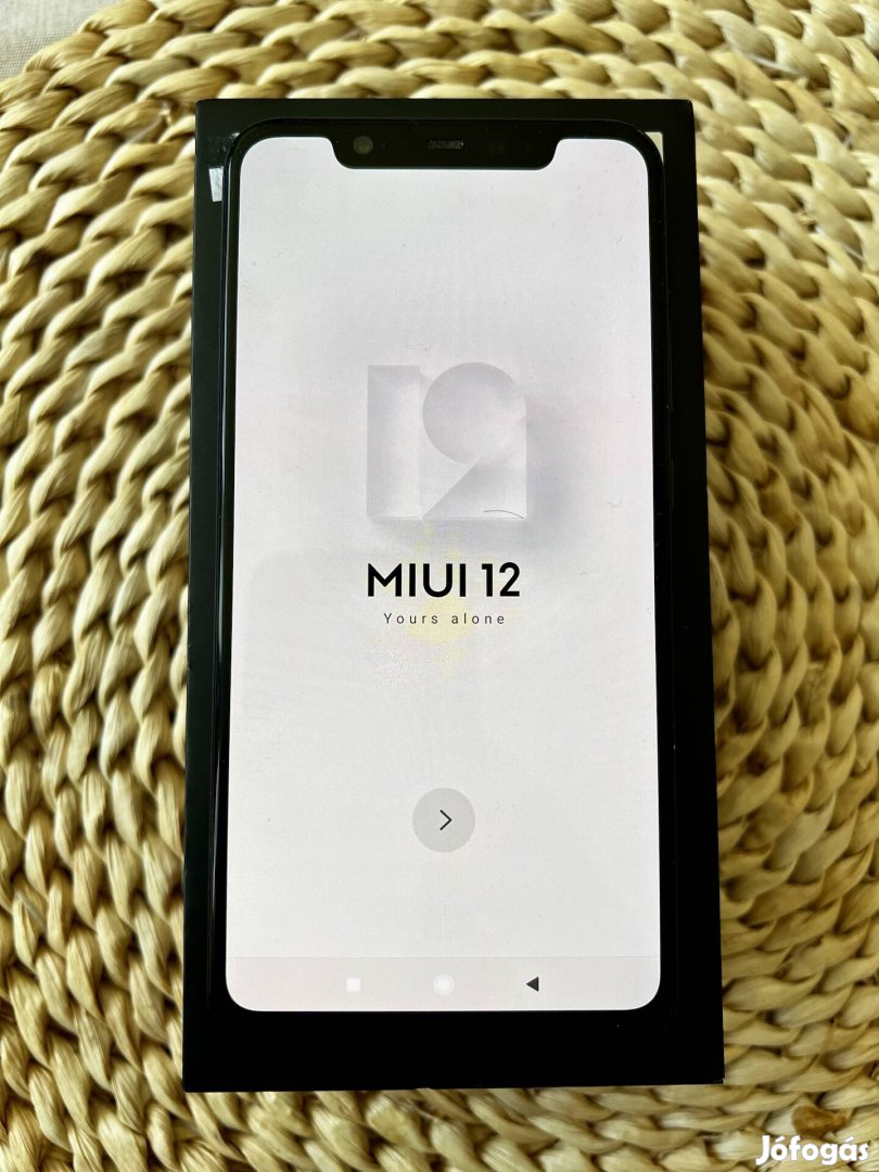 Xiaomi Mi 8 - 64gb, független mobiltelefon Miui 12