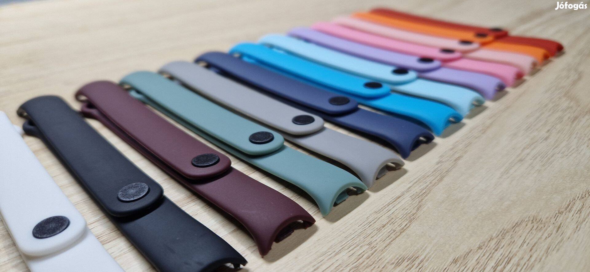 Xiaomi Mi Band 8 színes szilikon pótszíj eladó