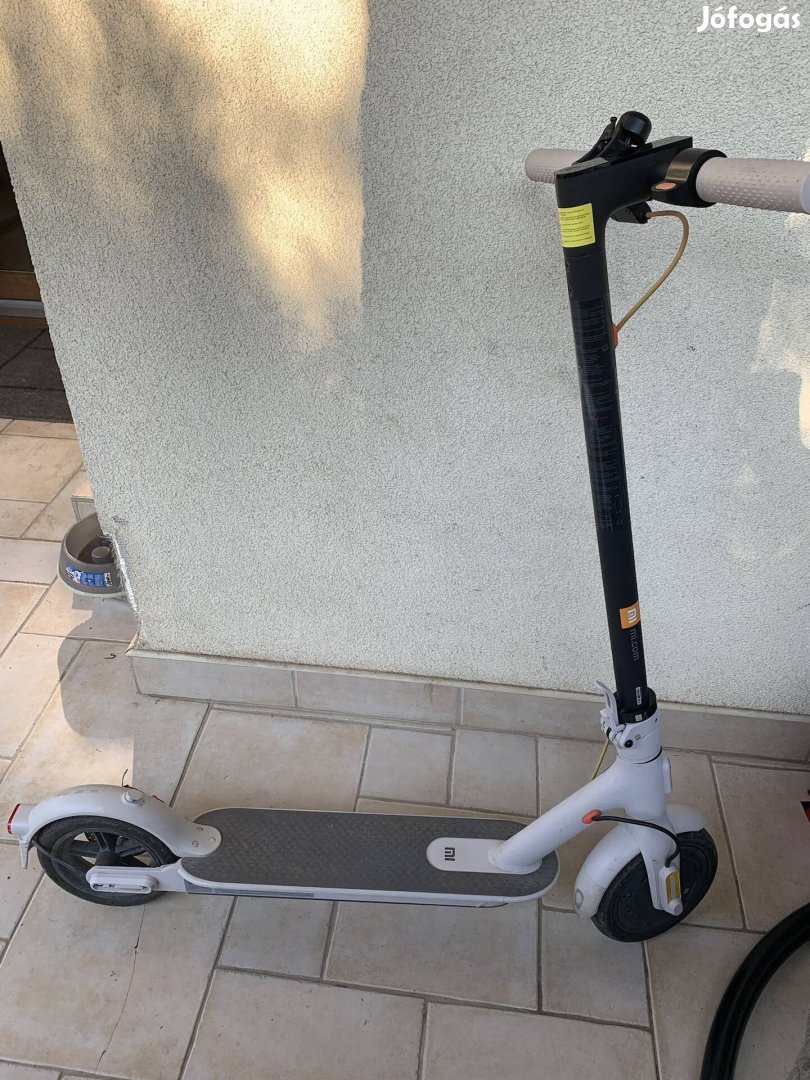 Xiaomi Mi Electric Scooter 3 Nordic Edition(szürke