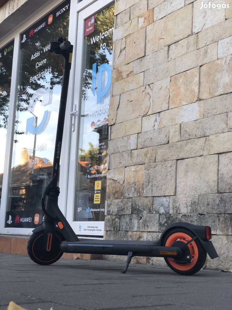 Xiaomi Mi Electric Scooter 4 Go, Újszerű, 250W, Garancia