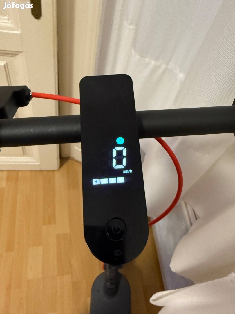 Xiaomi Mi Electric Scooter 5 elektromos roller