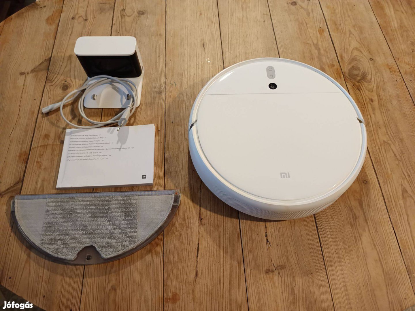 Xiaomi Mi Robot Vacuum Mop 1C robotporszívó feltörlőfunkcióval új akku