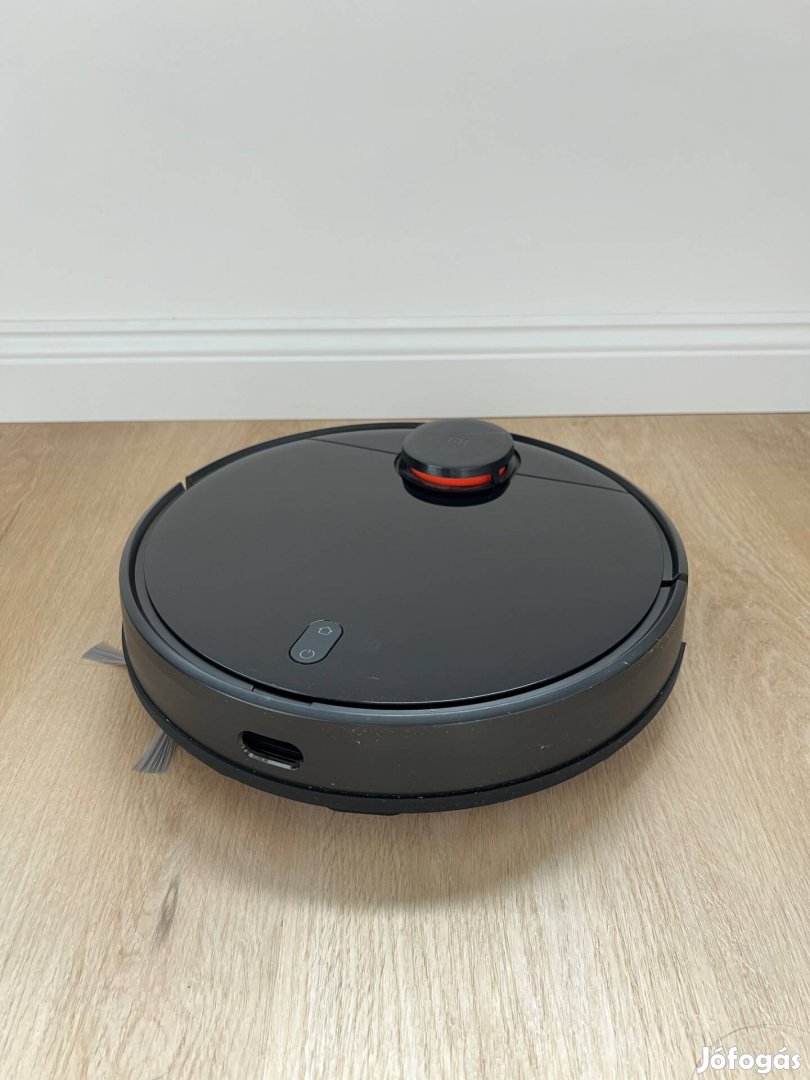 Xiaomi Mi Robot Vacuum Mop Pro robotporszívó felmosófunkcióval