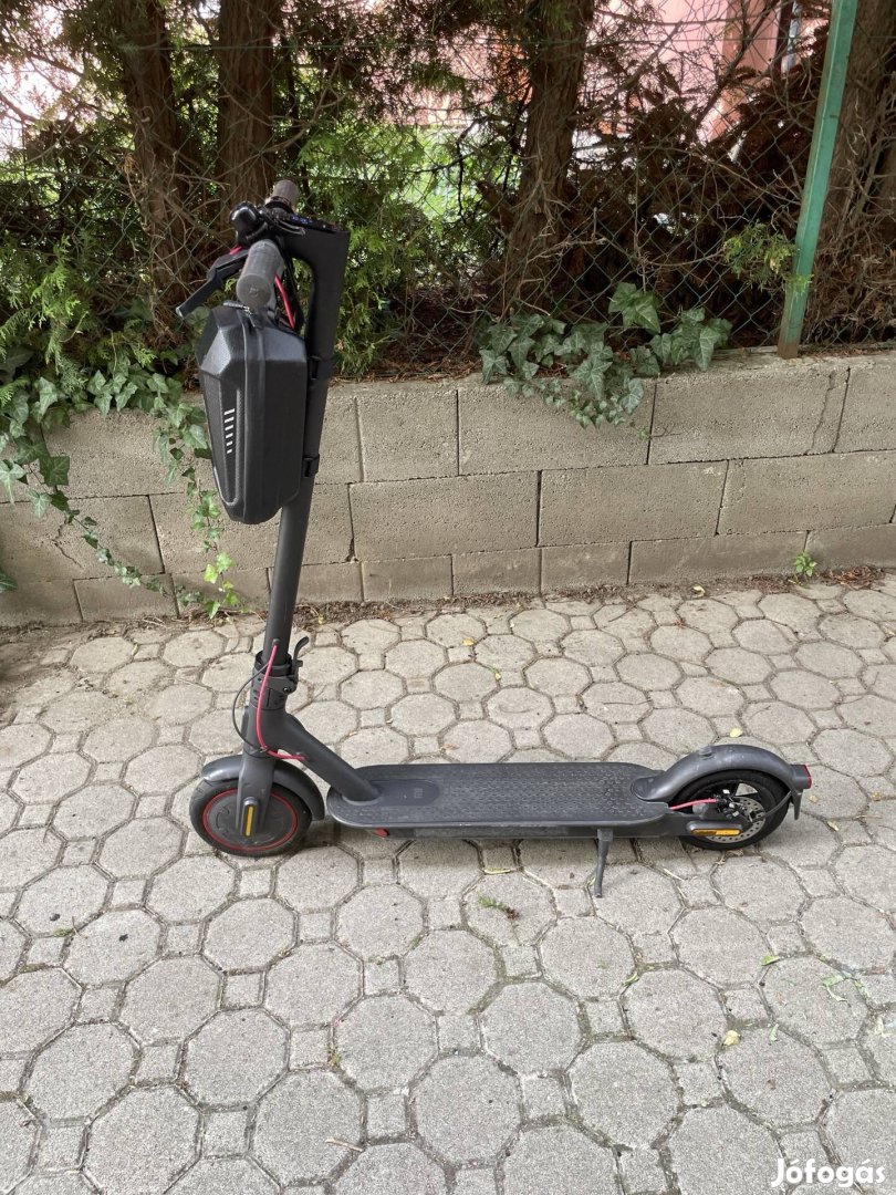 Xiaomi Pro 2 elektromos roller