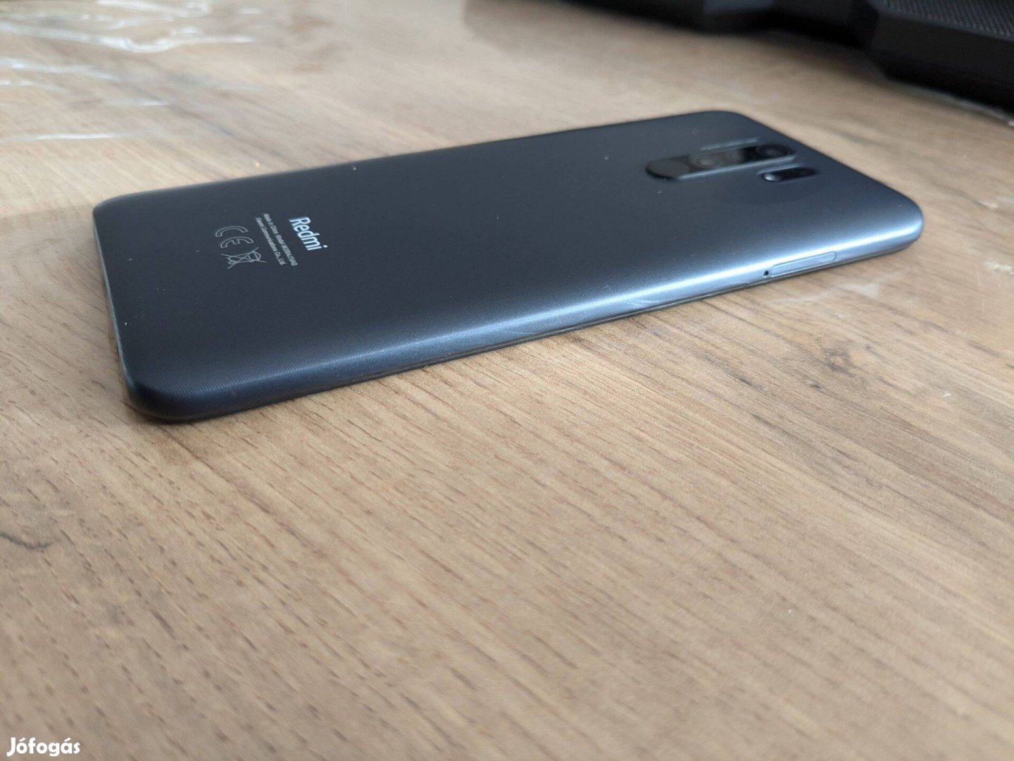 Xiaomi Redmi 9 4/64, újszerű, dobozában, ajándék tokkal