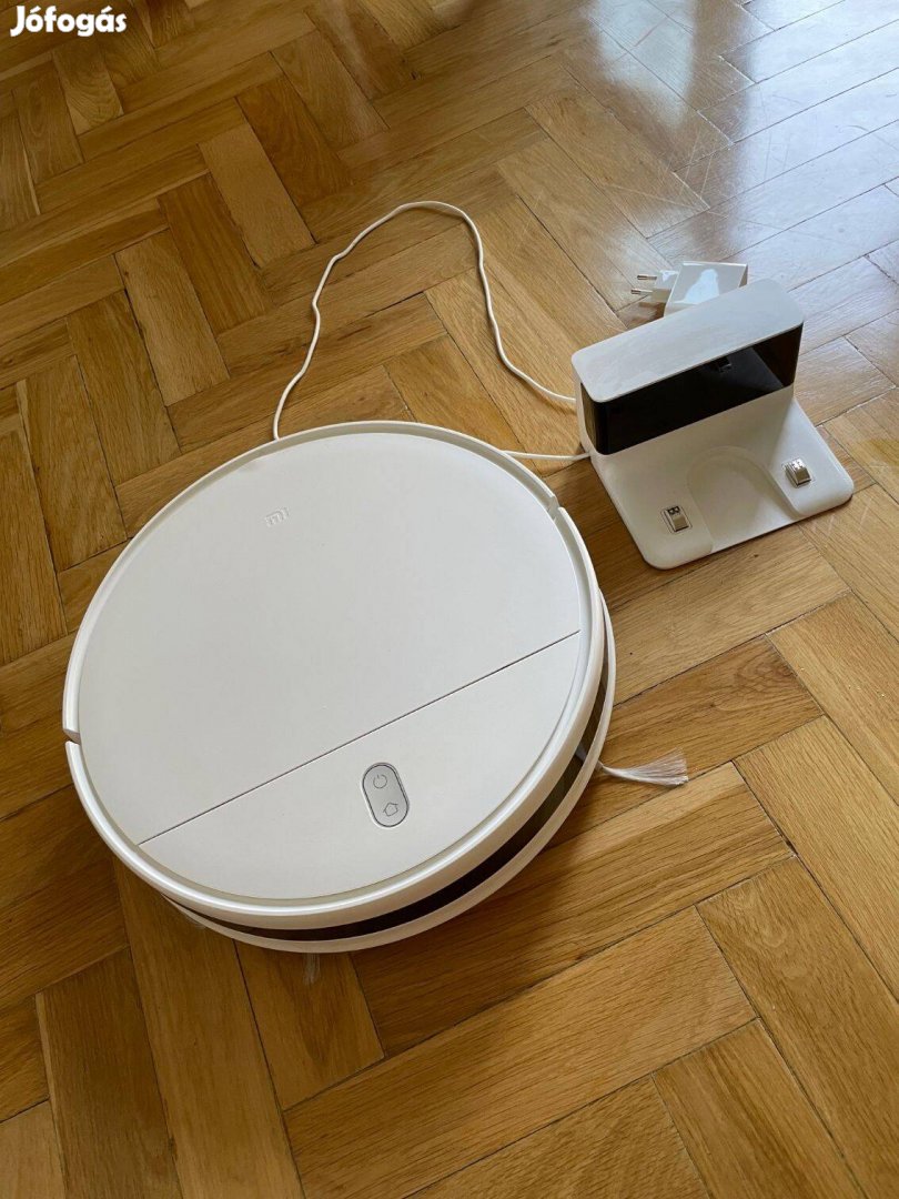 Xiaomi Robot Vacuum-Mop Essential