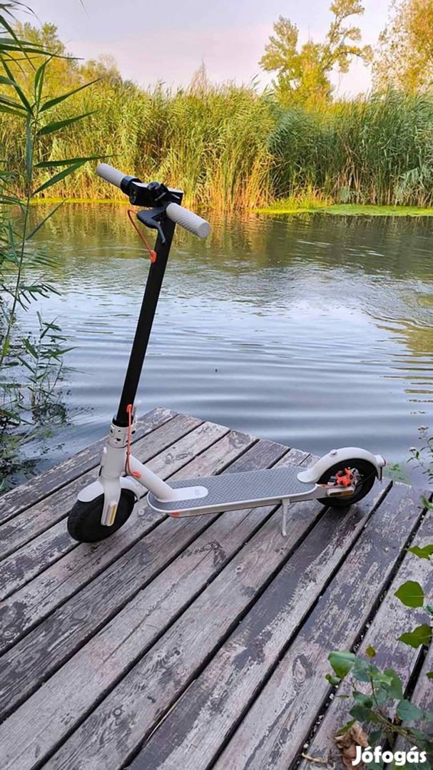 Xiaomi Scooter 3 White / Xiaomi elektromos roller