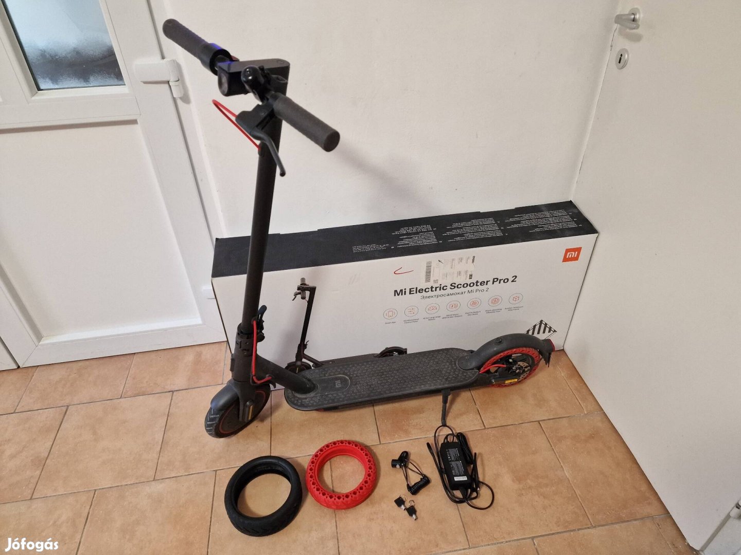 Xiaomi Scooter Pro 2 roller, keveset használt eladó 