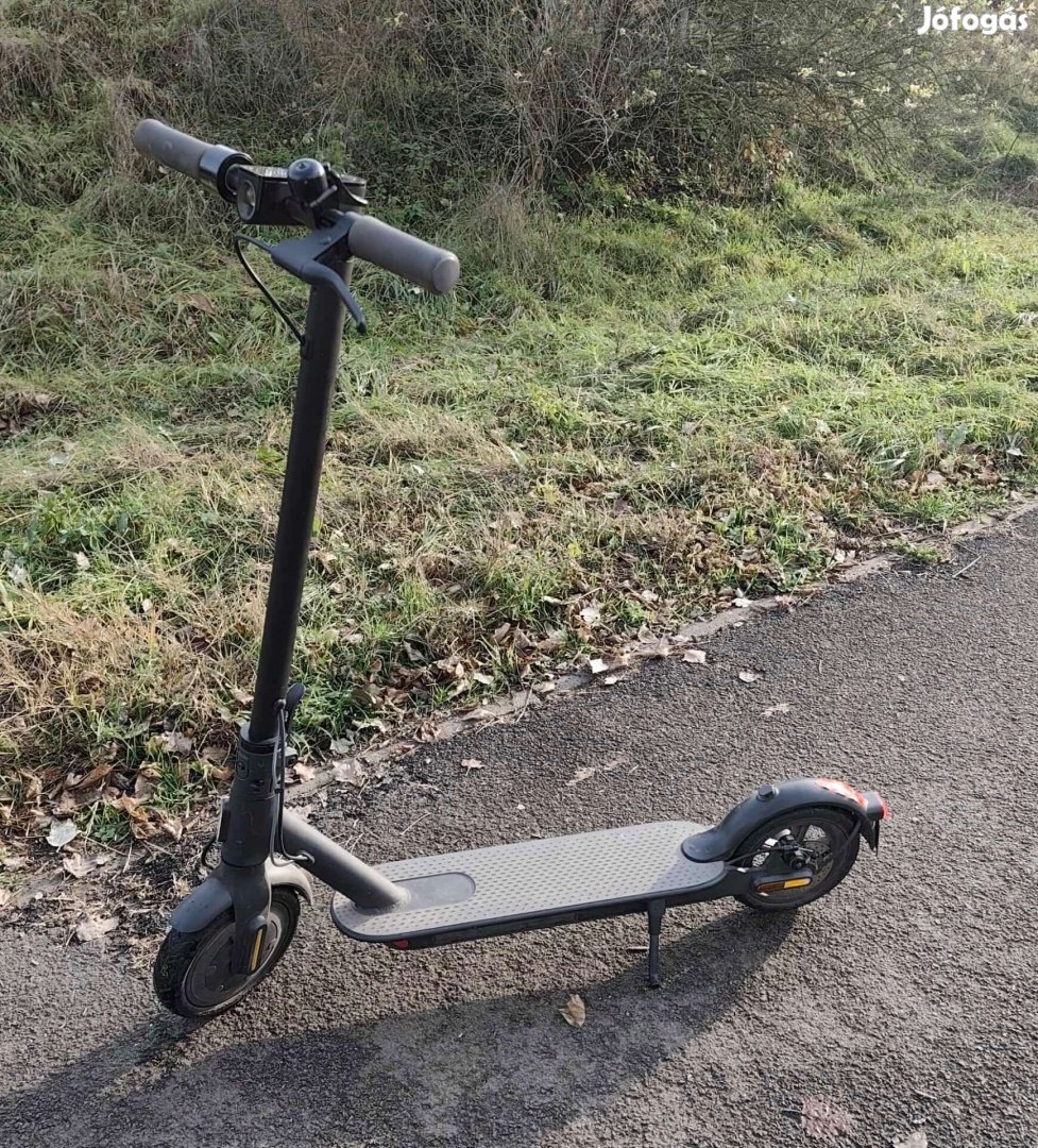 Xiaomi Scooter S21 elektromos roller