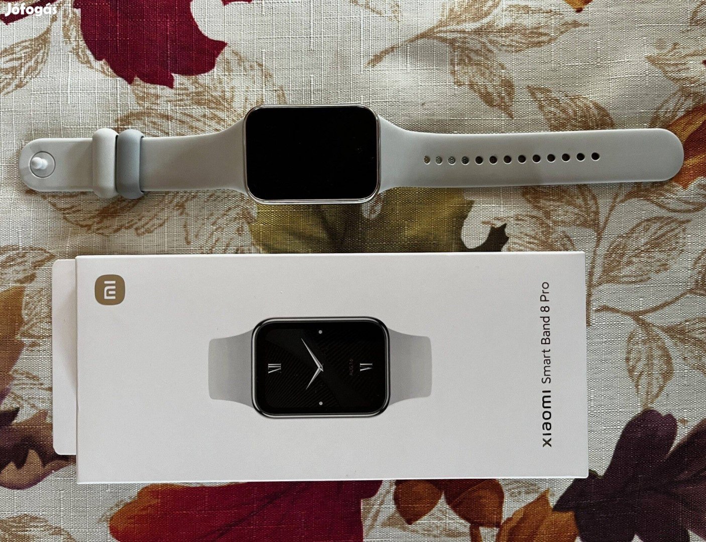 Xiaomi Smart Band 8 Pro