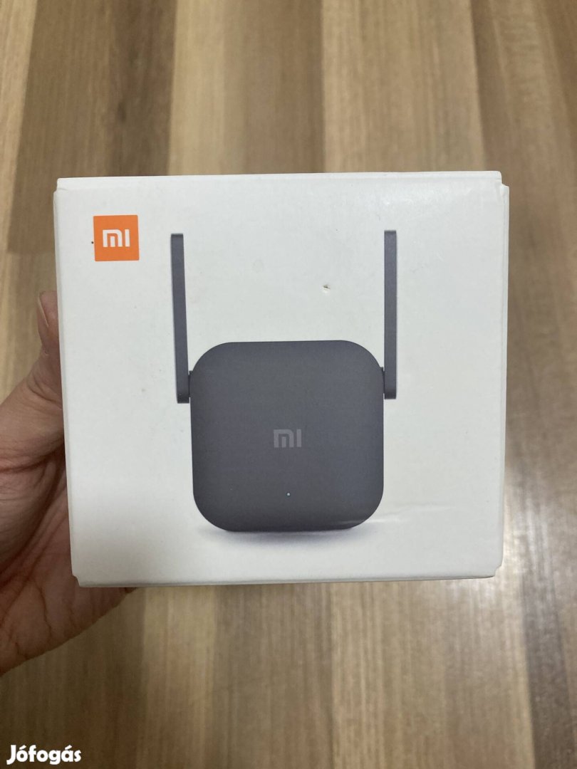 Xiaomi Wi-Fi Range Extender (Wi-Fi jelerősítő)