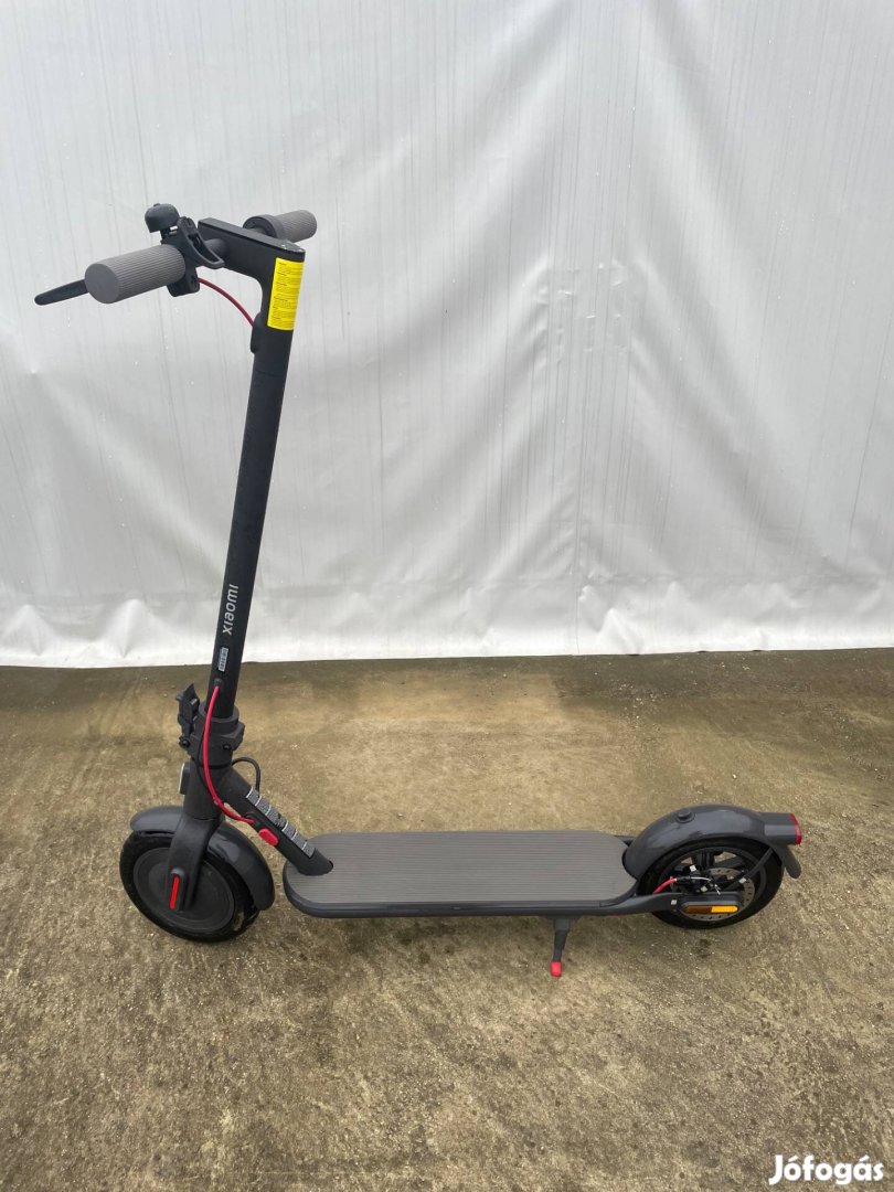 Xiaomi electric scooter 4 elektromos roller