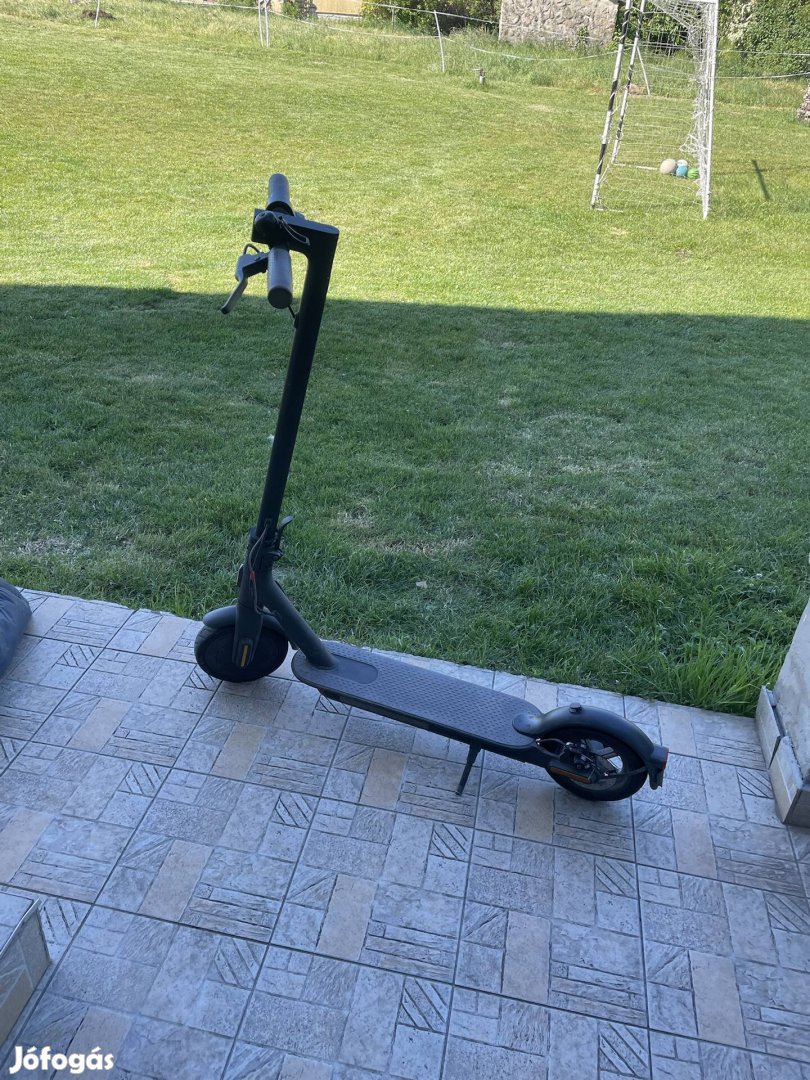 Xiaomi elektromos roller