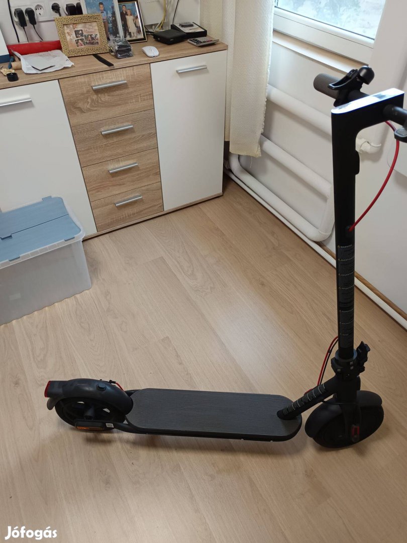 Xiaomi elektromos roller