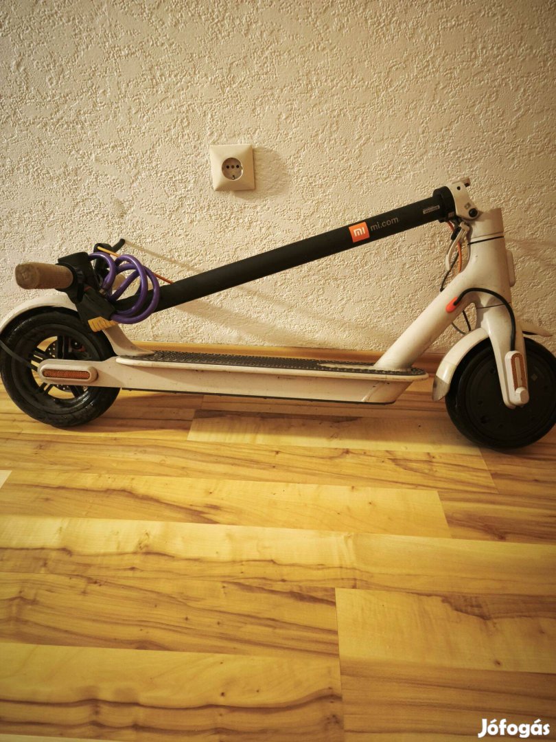 Xiaomi elektromos roller S3,2o23-as, ajándékokkal