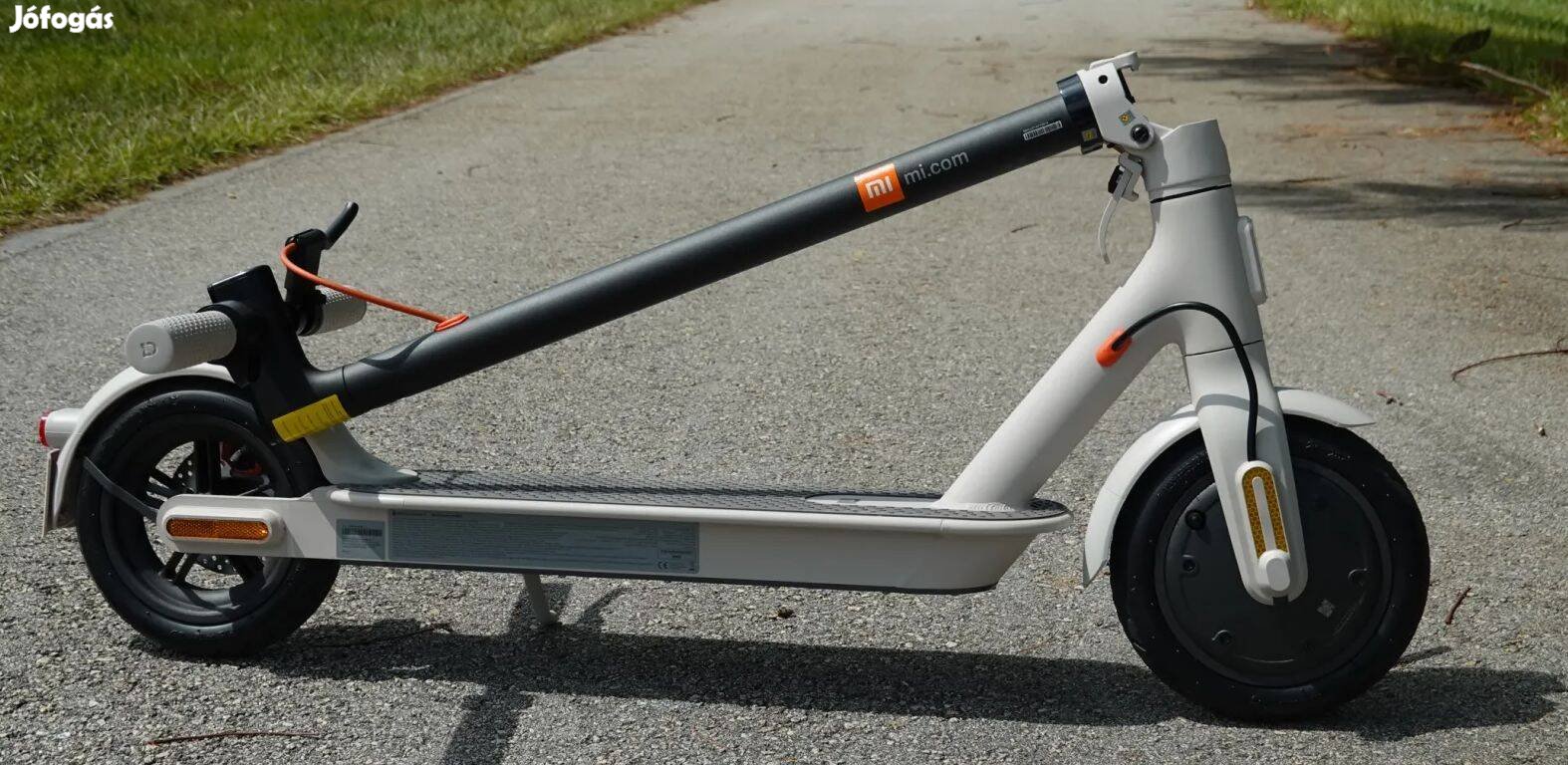 Xiaomi elektromos roller (Xiaomi Mi Electric Scooter 3)
