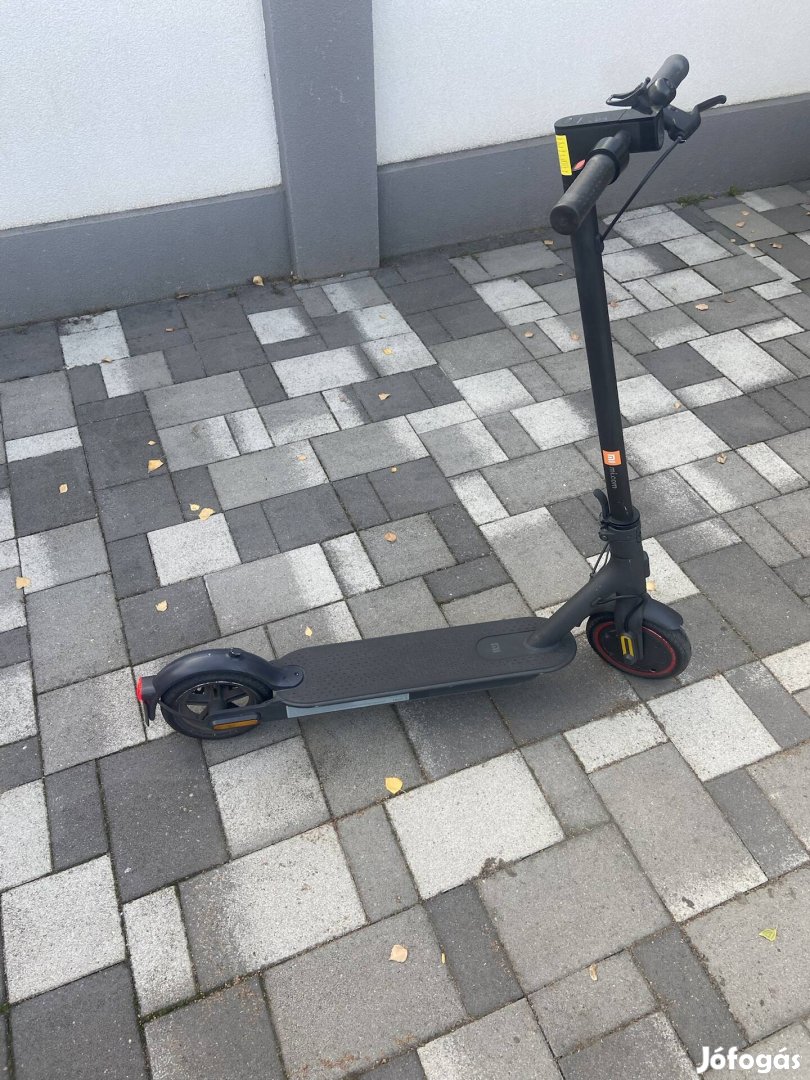 Xiaomi pro 2 Elektromos roller 