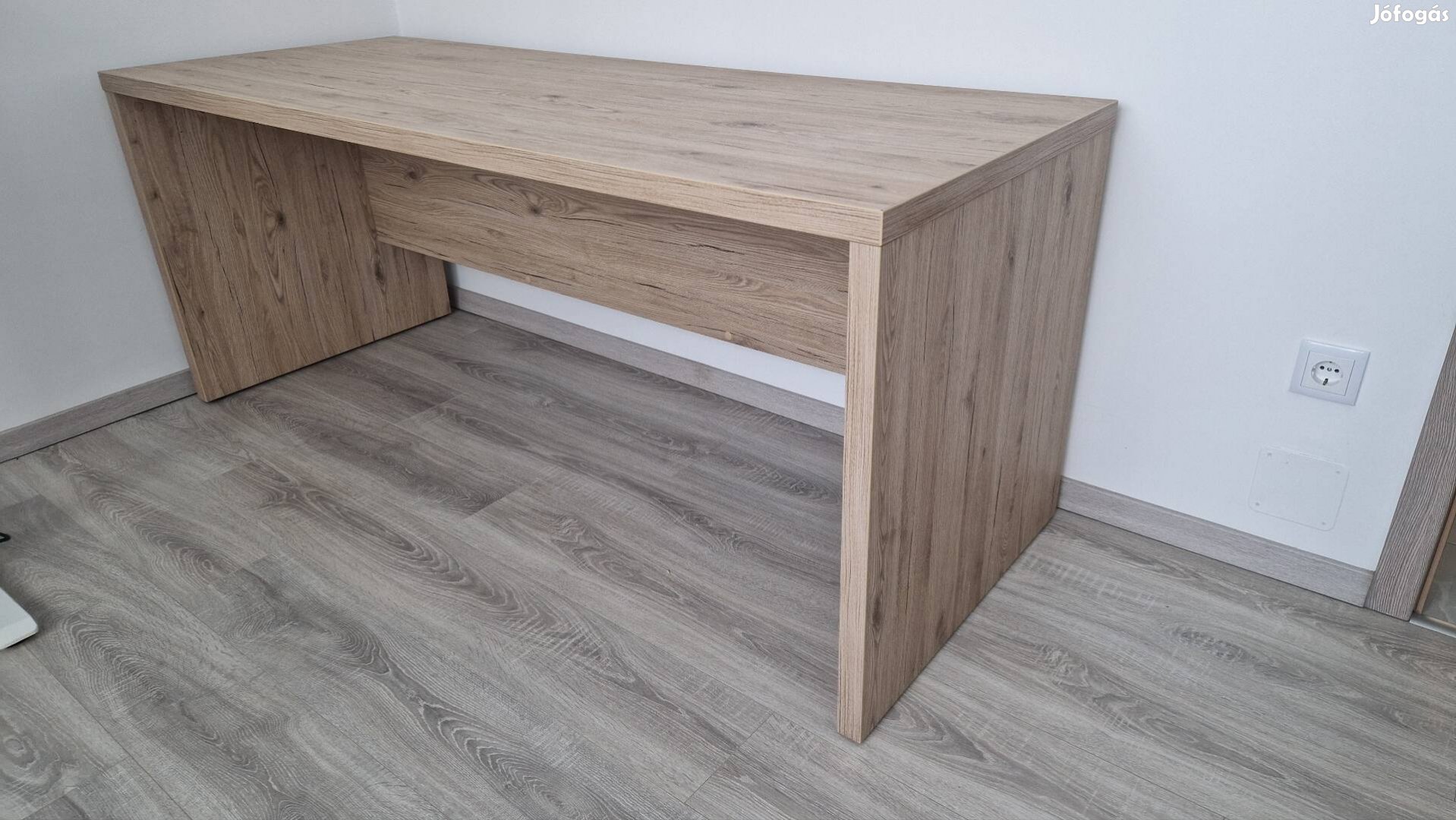 Xxxlutz Íróasztal - 180×69x75