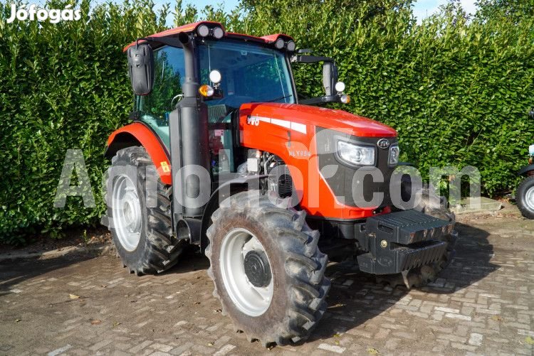 YTO 95 lóerős traktor kabinnal