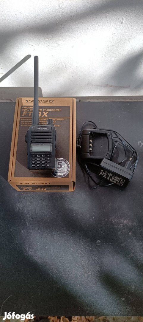 Yaesu FT-4X, garis