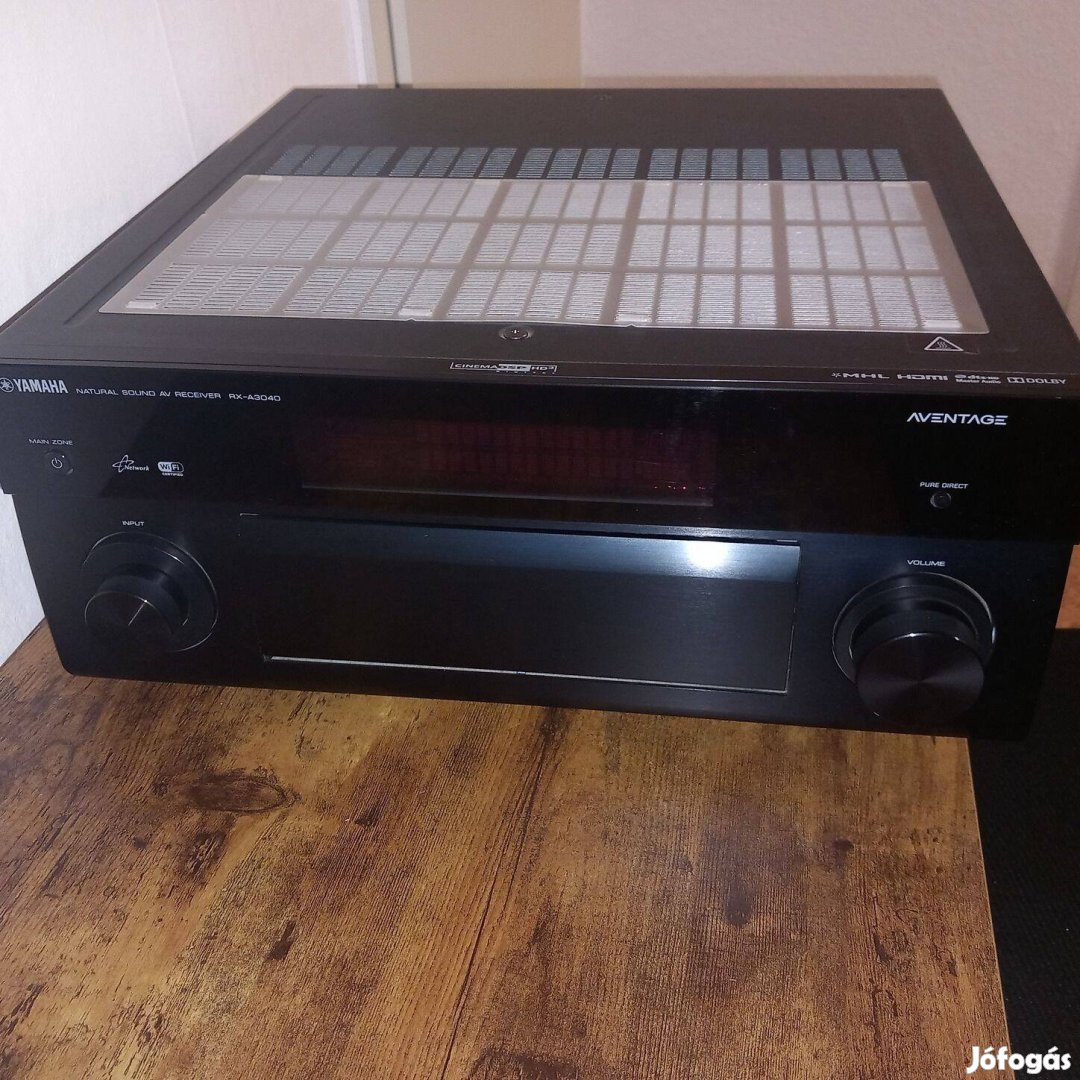 Yahama 3040 9.2 Atmos erősítő