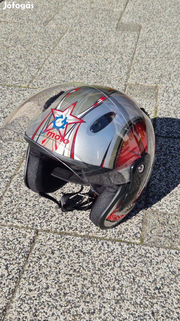 Yakimoto motoros sisak, ezüstpiros, dobozában, M-es