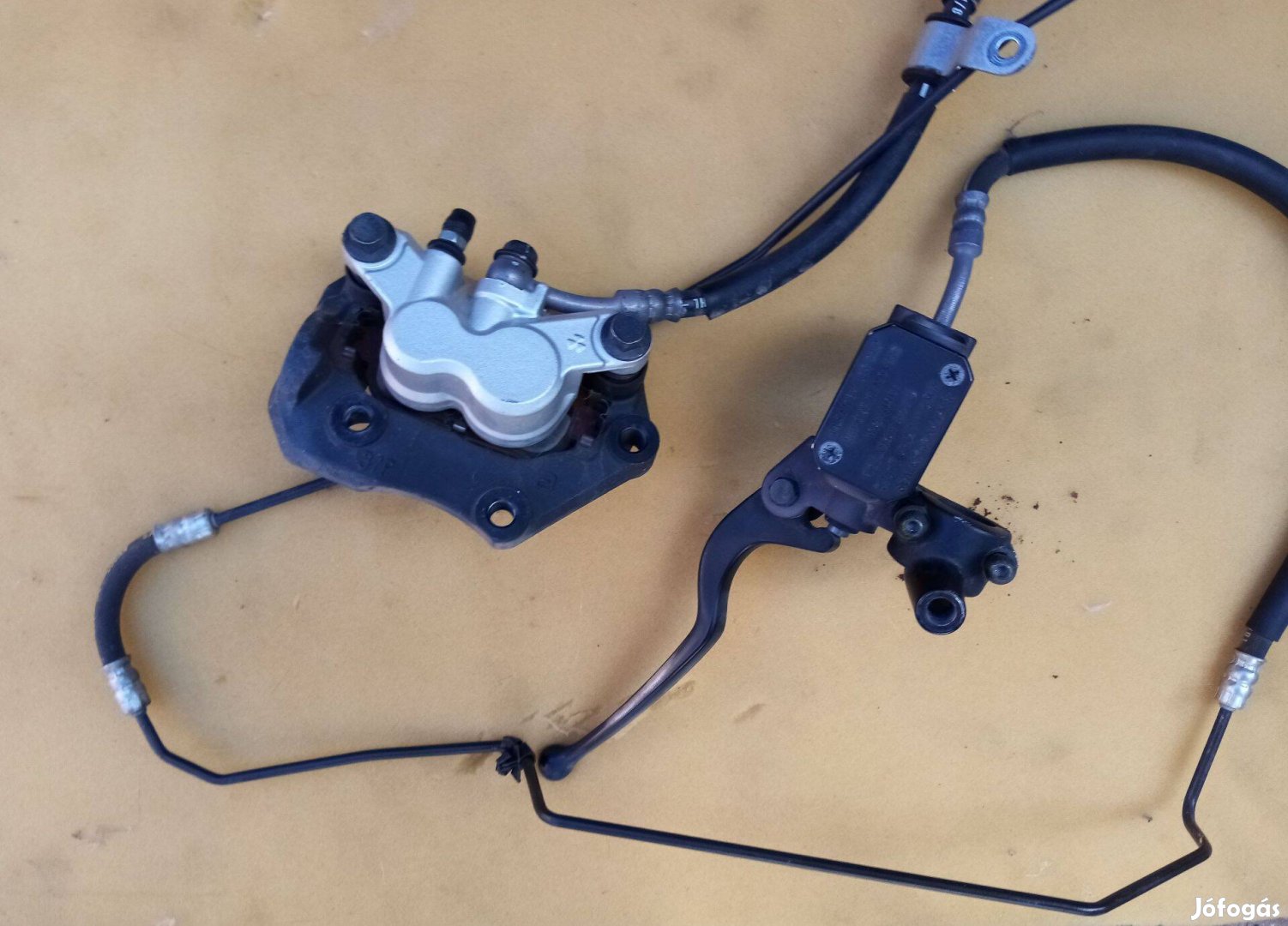 Yamah X-Max 250 hátsó féknyereg