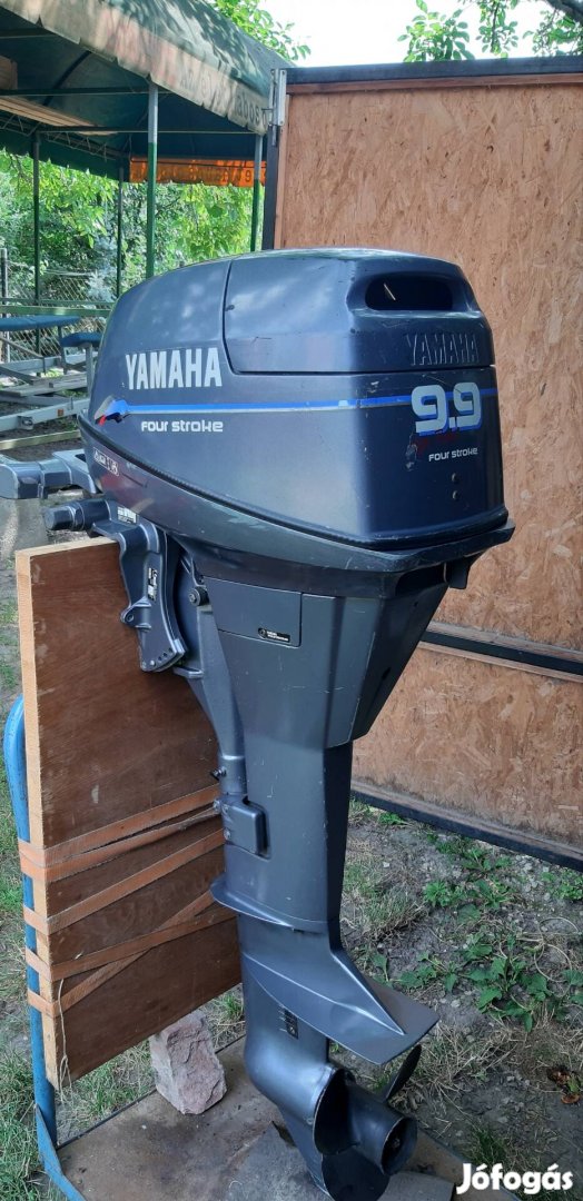 Yamaha 10 négyütemű.