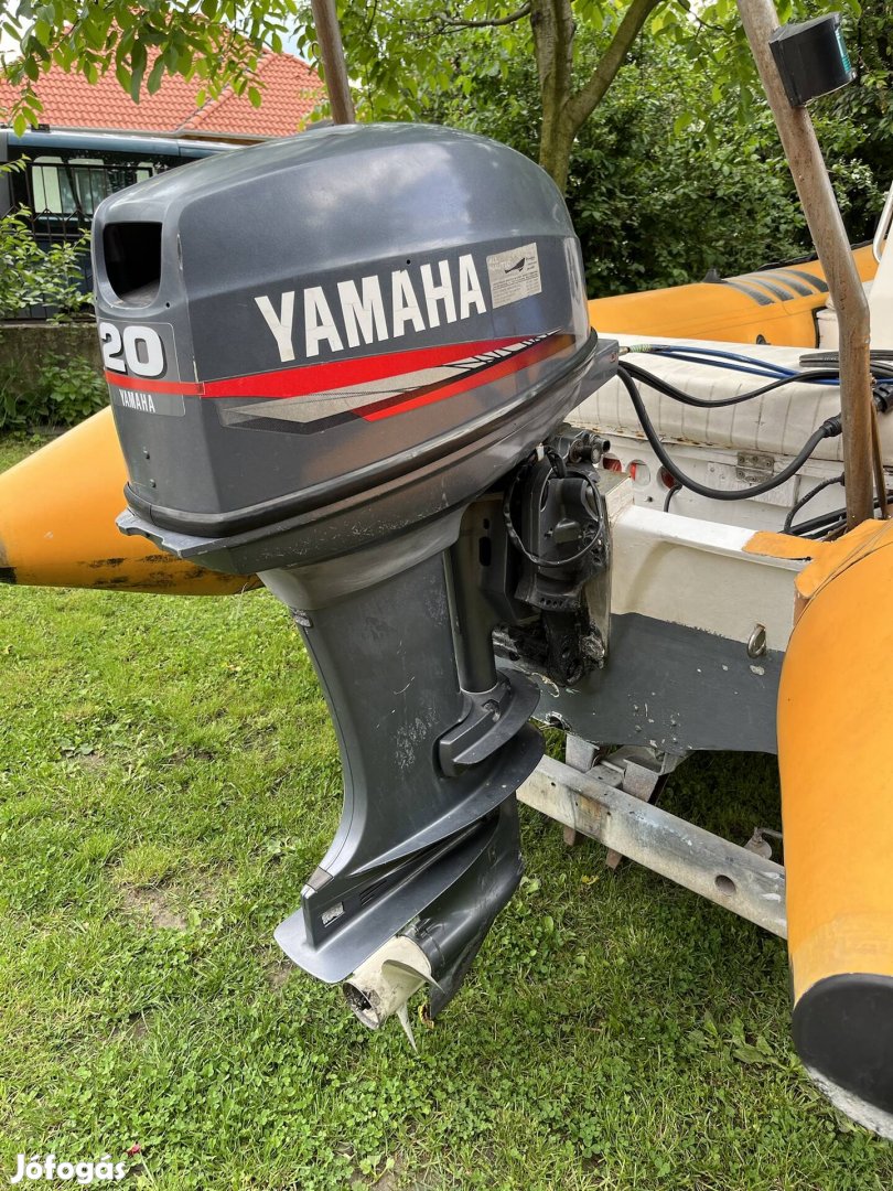 Yamaha 20LE csónakmotor motorcsónak powertrim önindítós csónakmotor