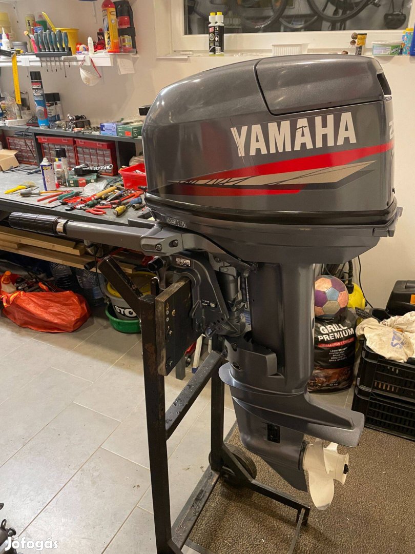 Yamaha 25 Bmhs újszerű csónakmotor eladó