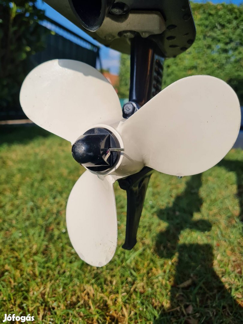 Yamaha 5 le csónakmotor 