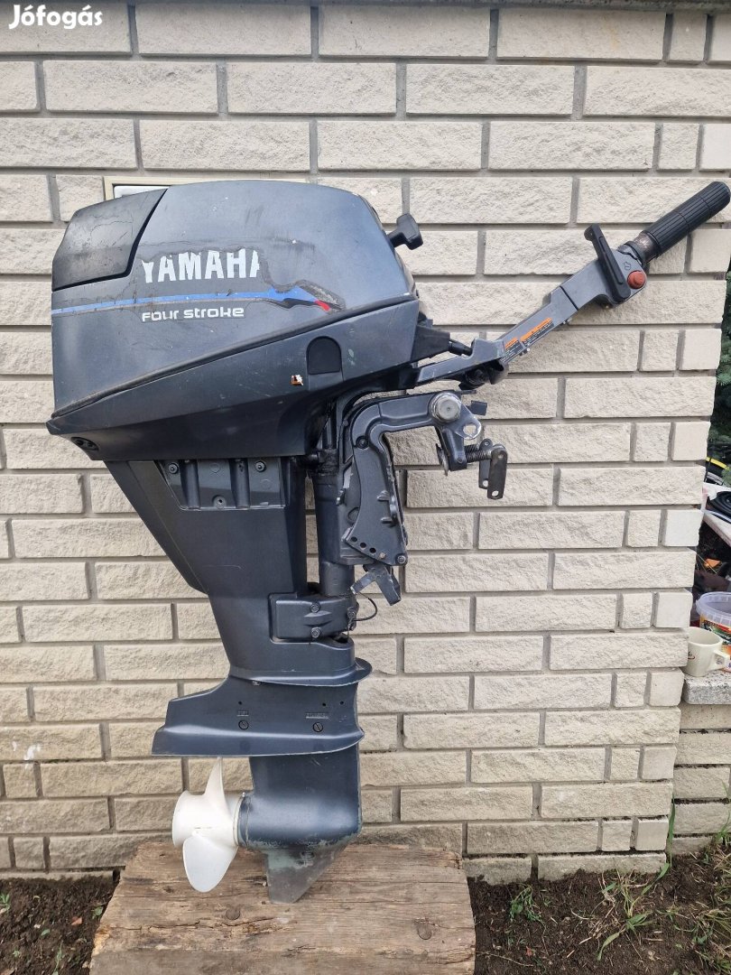 Yamaha 9,9 négyütemű csónakmotor 