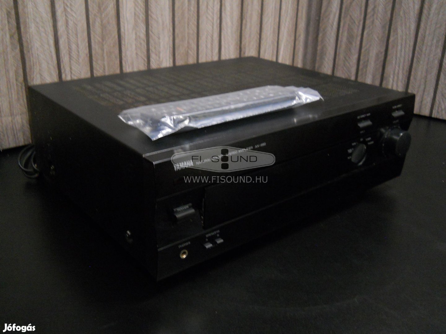 Yamaha AX-492 ,2x125W,4-16 ohm,4 hangfalas sztereo erősítő