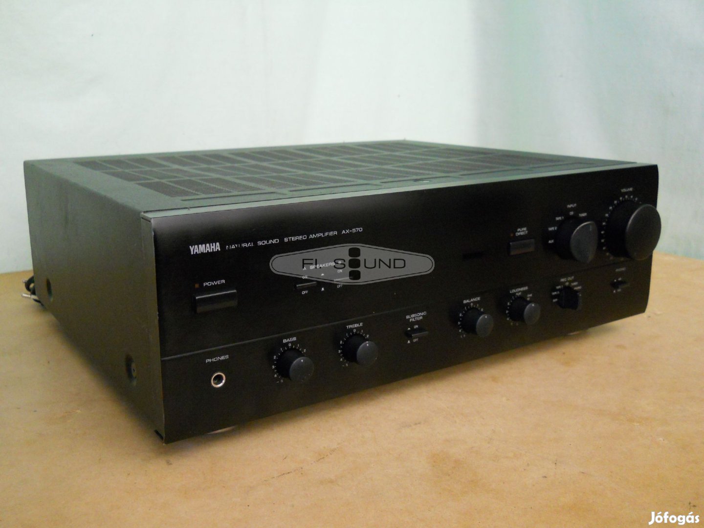 Yamaha AX-570 , (1.) 210W,6-16 ohm,4 hangfalas sztereo erősítő