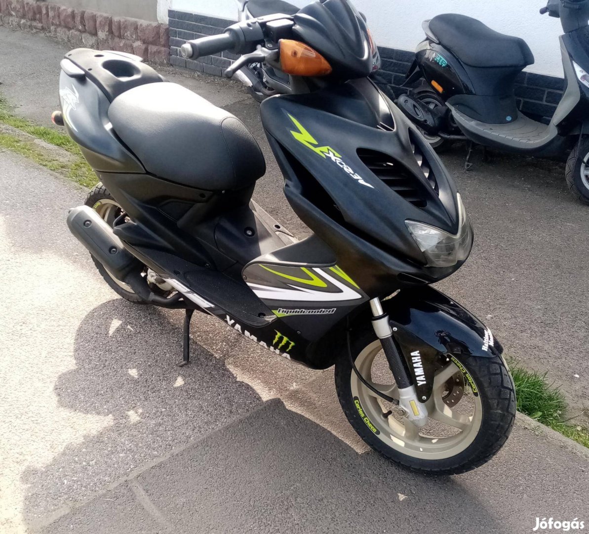 Yamaha Aerox 50.2t karbis