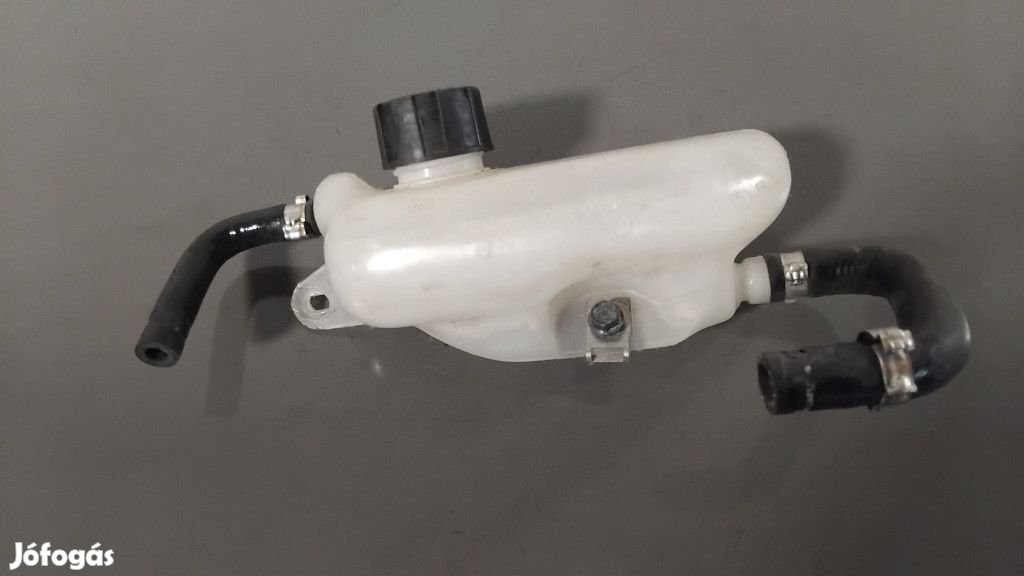 Yamaha Aerox - Kiegyenlítő tartály