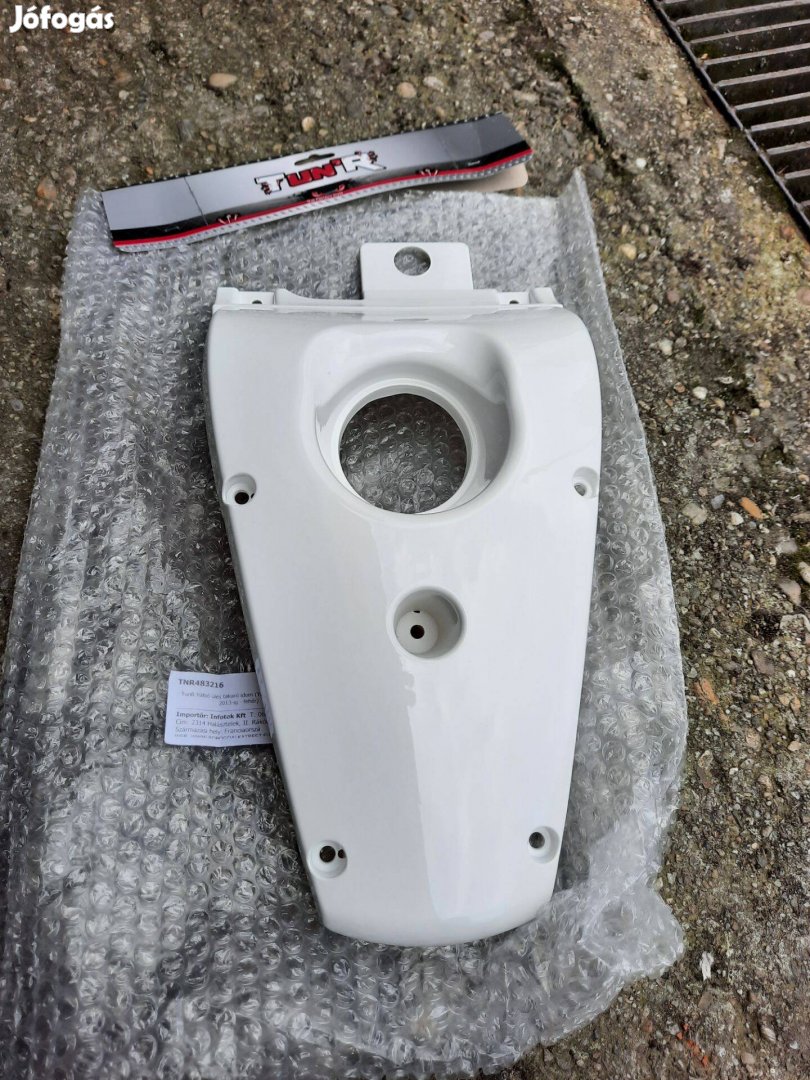 Yamaha Aerox hátsó idom