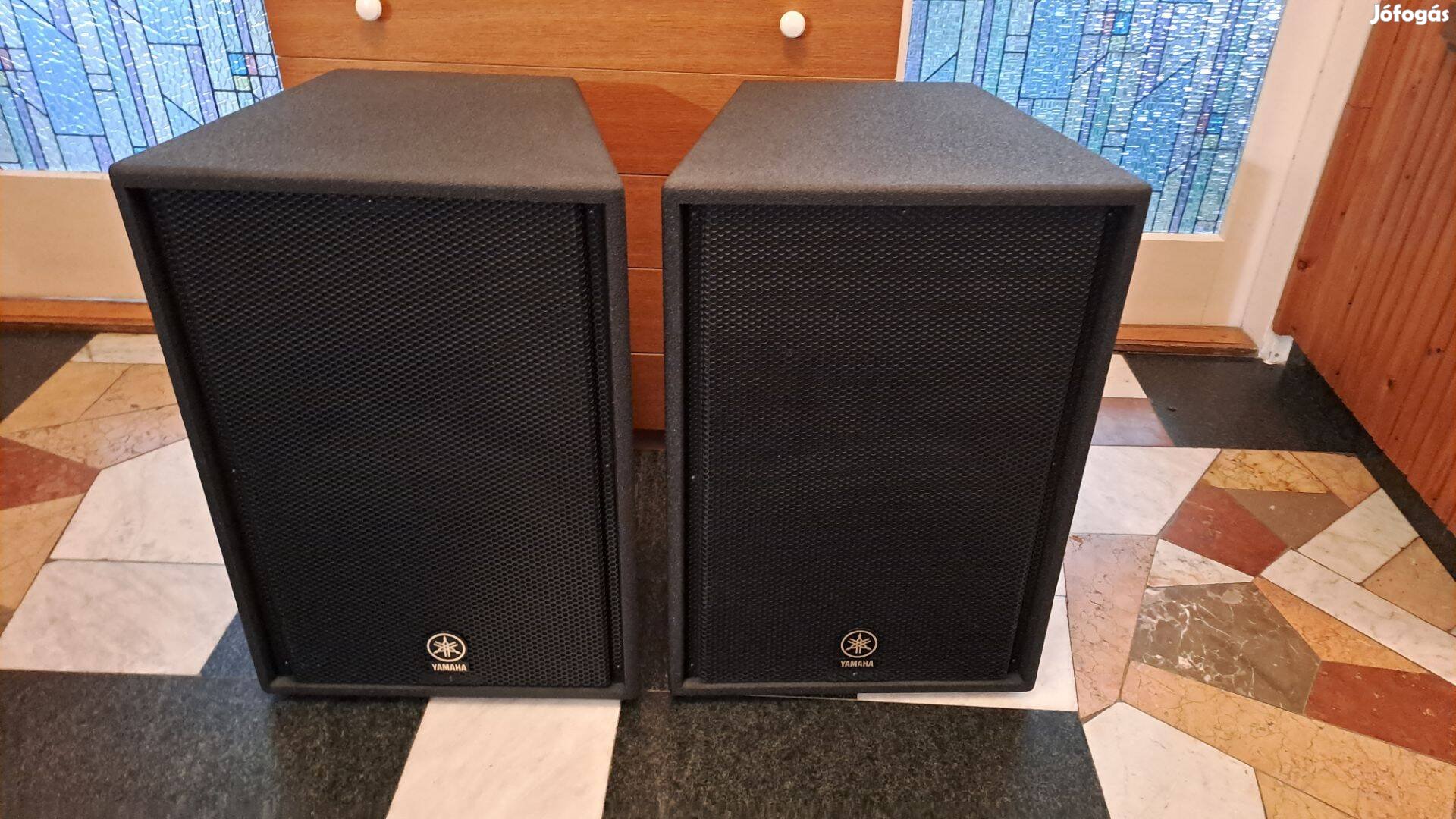Yamaha C115V Hangfal