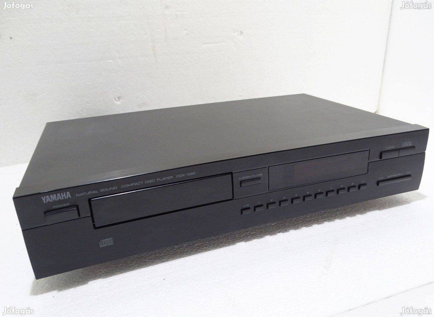 Yamaha CDX-390 CD lejátszó Disc Player fekete