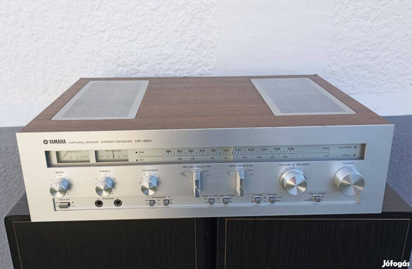 Yamaha CR-620 Natural Sound sztereó rádió erősítő Receiver