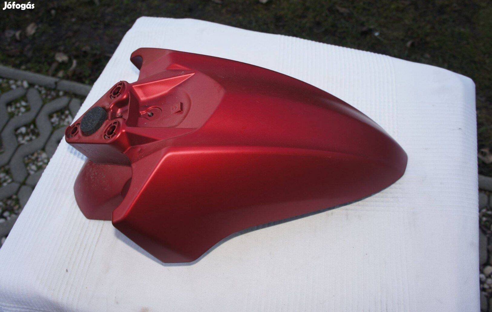 Yamaha Cygnus ZR 125 Rayzr első sárvédő
