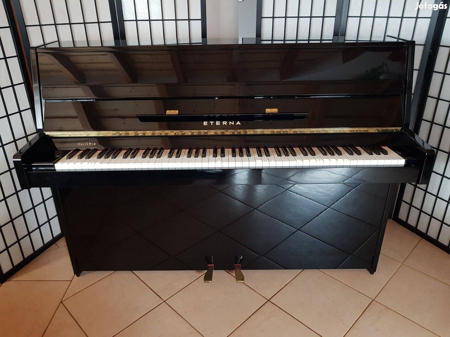 Yamaha Eterna pianino pianínó zongora szalon állapot garanciális