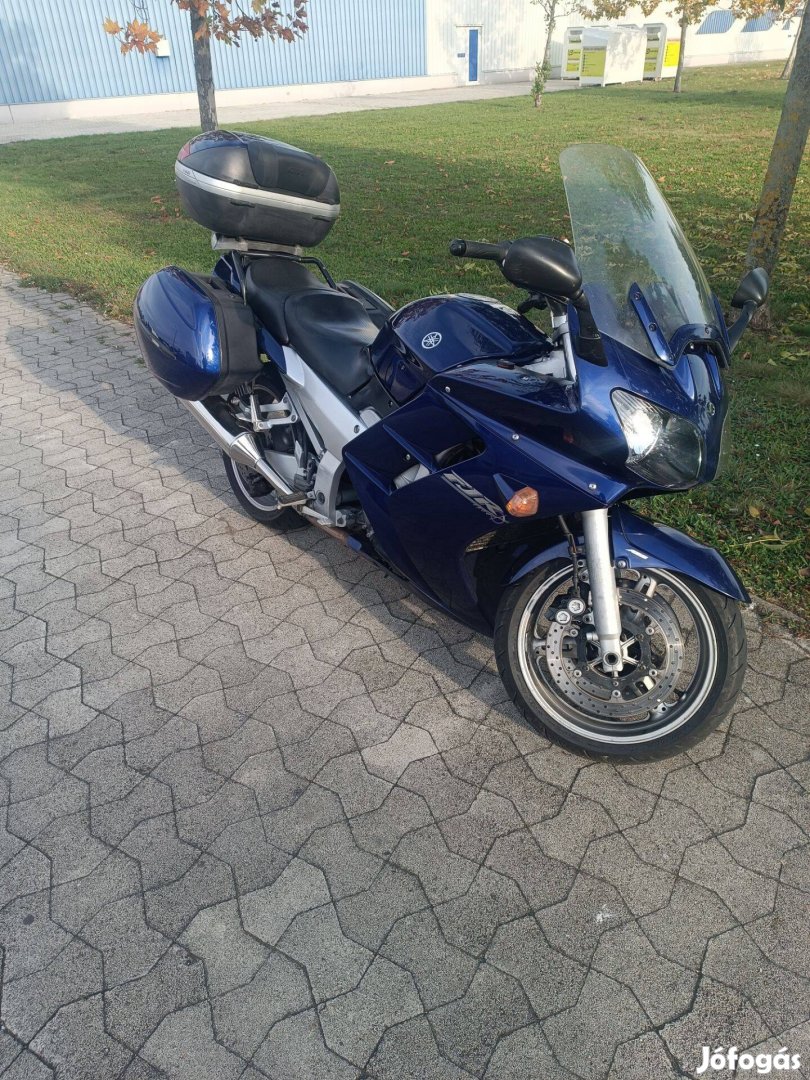 Yamaha FJR 1300 Túra -Sport motor