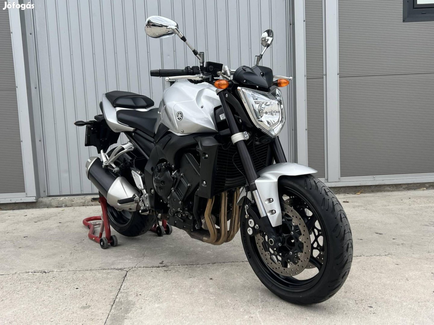 Yamaha FZ1 ....