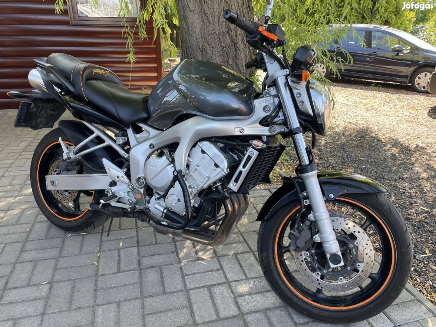 Yamaha FZ6-N 2. tulajdonostól szervizkönyvvel e...