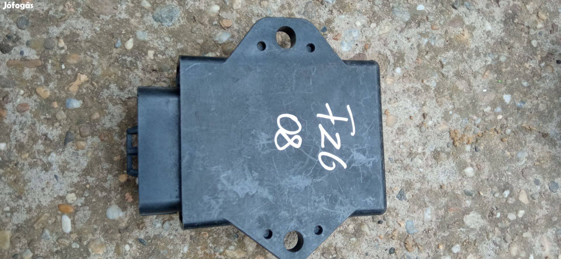 Yamaha FZ6 motorvezérlő elektronika